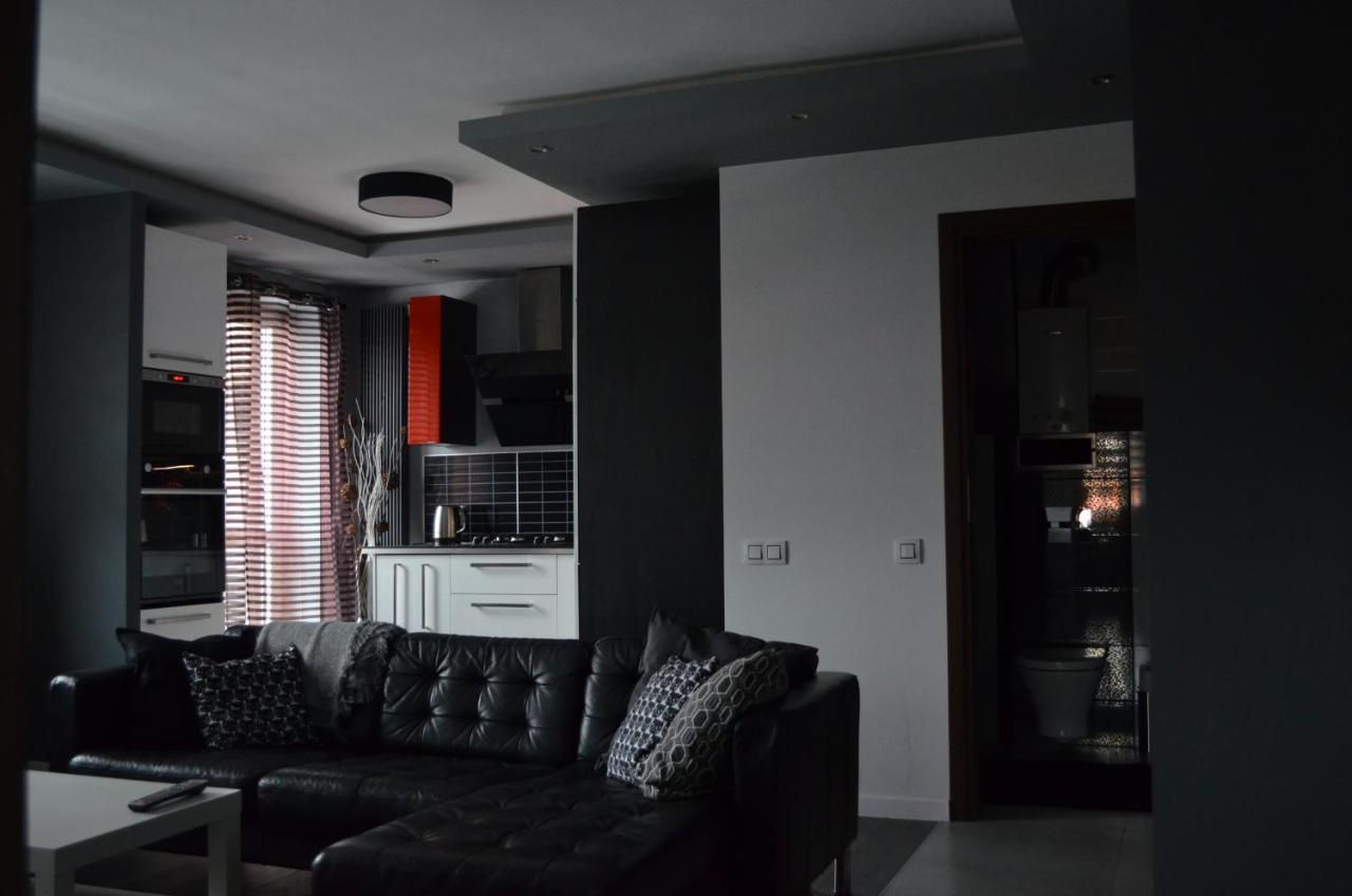 Apartment City Center - Free Parking - Easy Check-In خوجوف المظهر الخارجي الصورة